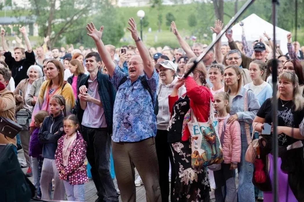 Более 8,5 тысячи горожан и гостей Пскова приняли участие в фестивале «Соцветие культур»