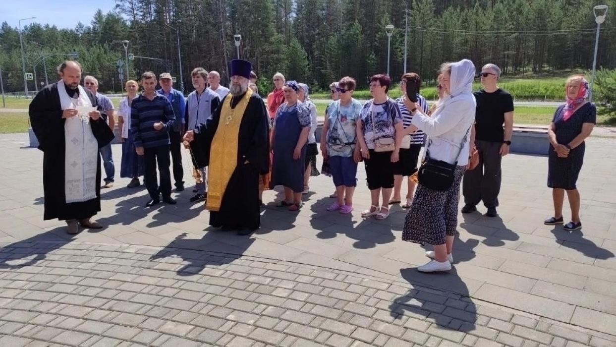 Память защитников Отечества почтили заупокойной литией в Идрице