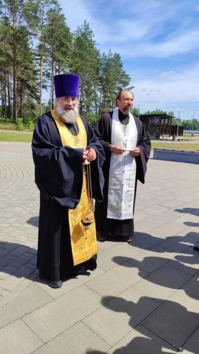 Память защитников Отечества почтили заупокойной литией в Идрице