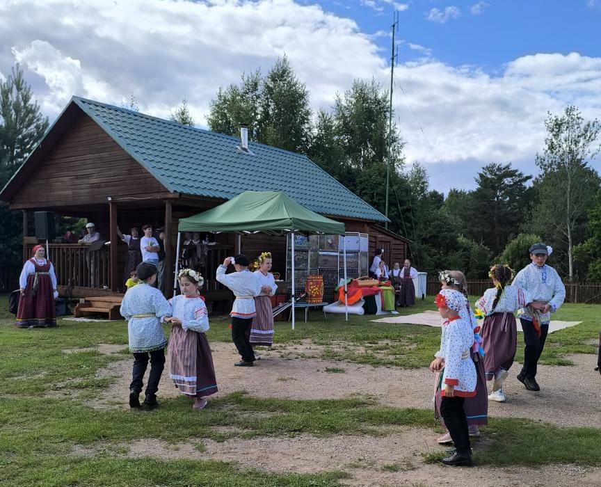 Фольклорный фестиваль «Накануне Купалы» прошёл в Локнянском районе