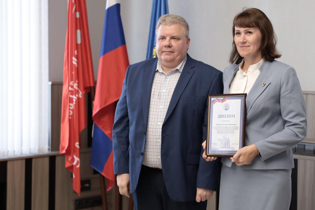 Общественная палата заключила сотрудничество с ЛДПР и общественными организациями на выборах в Псковской области