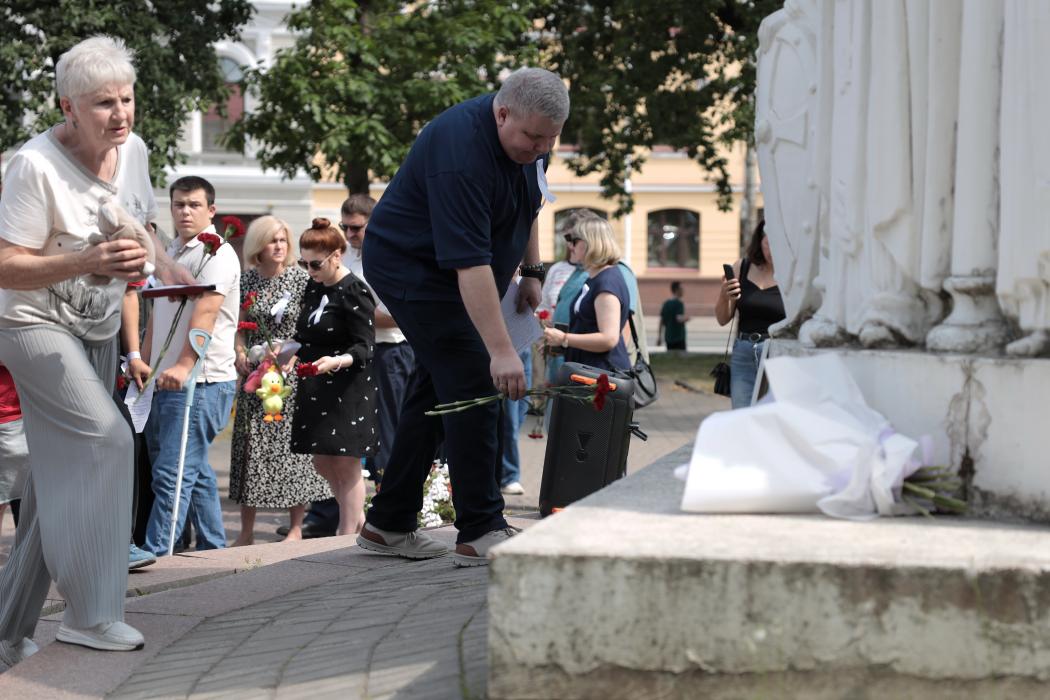 Псков скорбит об ангелах Донбасса