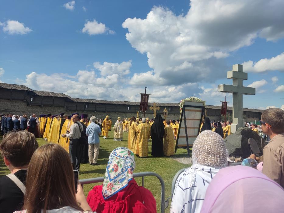 Торжественный молебен в память княгини Ольги в Псковском кремле