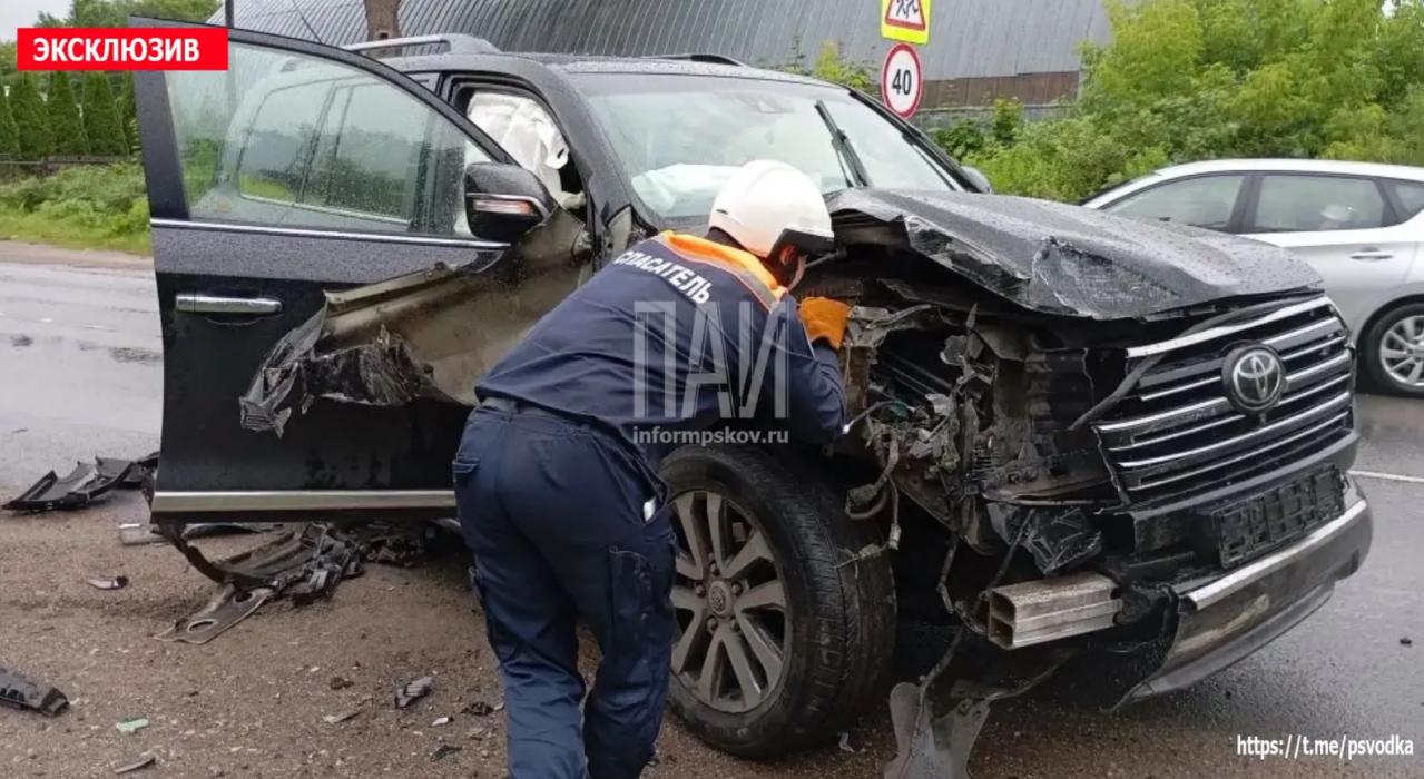 ДТП в Пскове на улице Яна Райниса