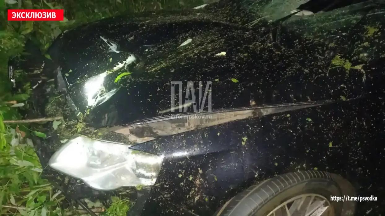 Мотоциклист госпитализирован после столкновения с иномаркой в Великолукском районе 