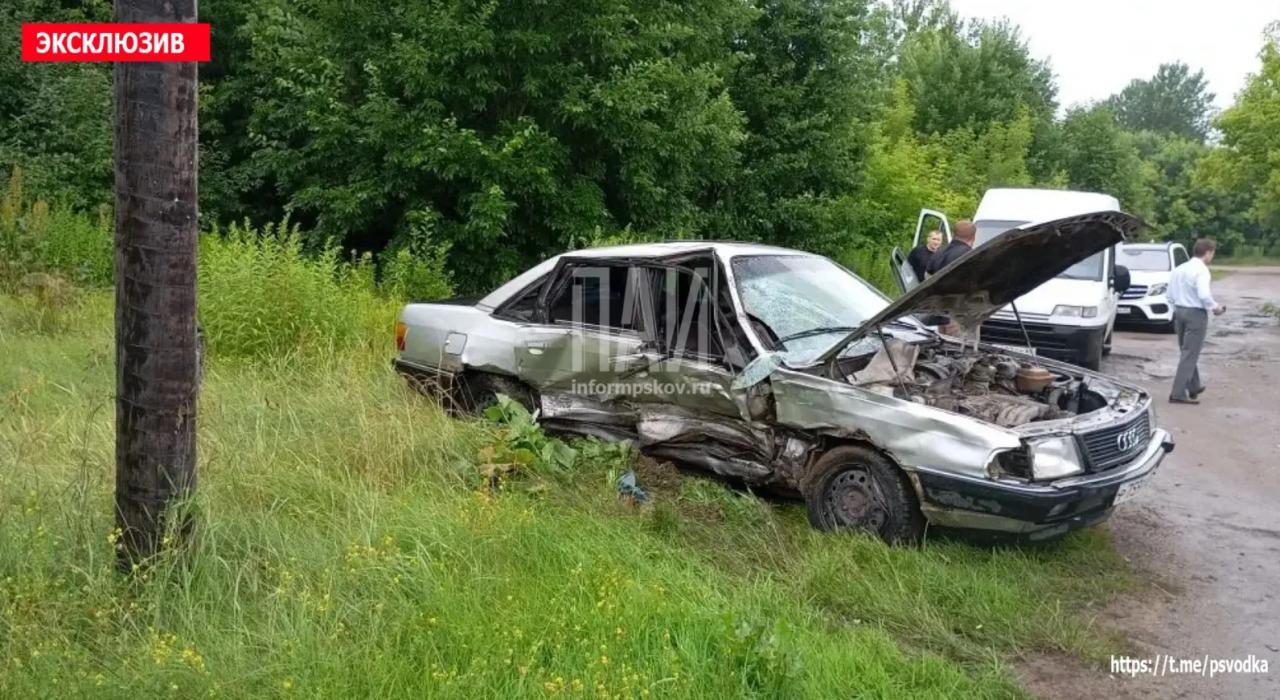 ДТП в Пскове на улице Яна Райниса