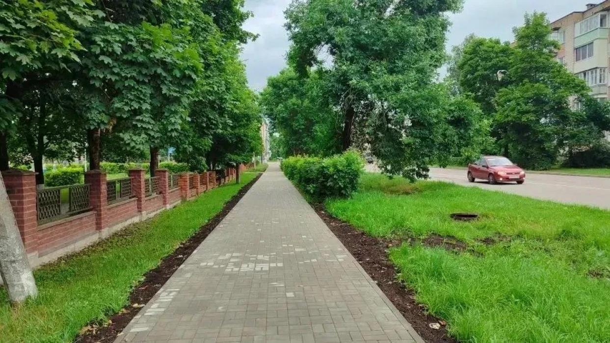 Благоустройство двух общественных территорий завершено в Невельском районе