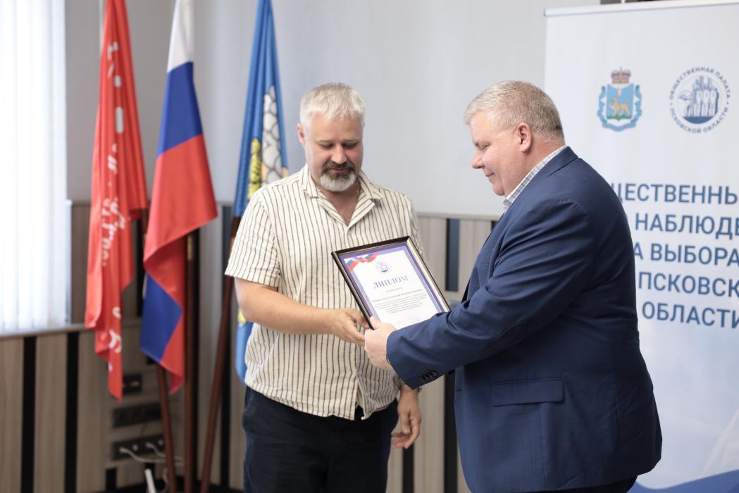 Общественная палата заключила сотрудничество с ЛДПР и общественными организациями на выборах в Псковской области