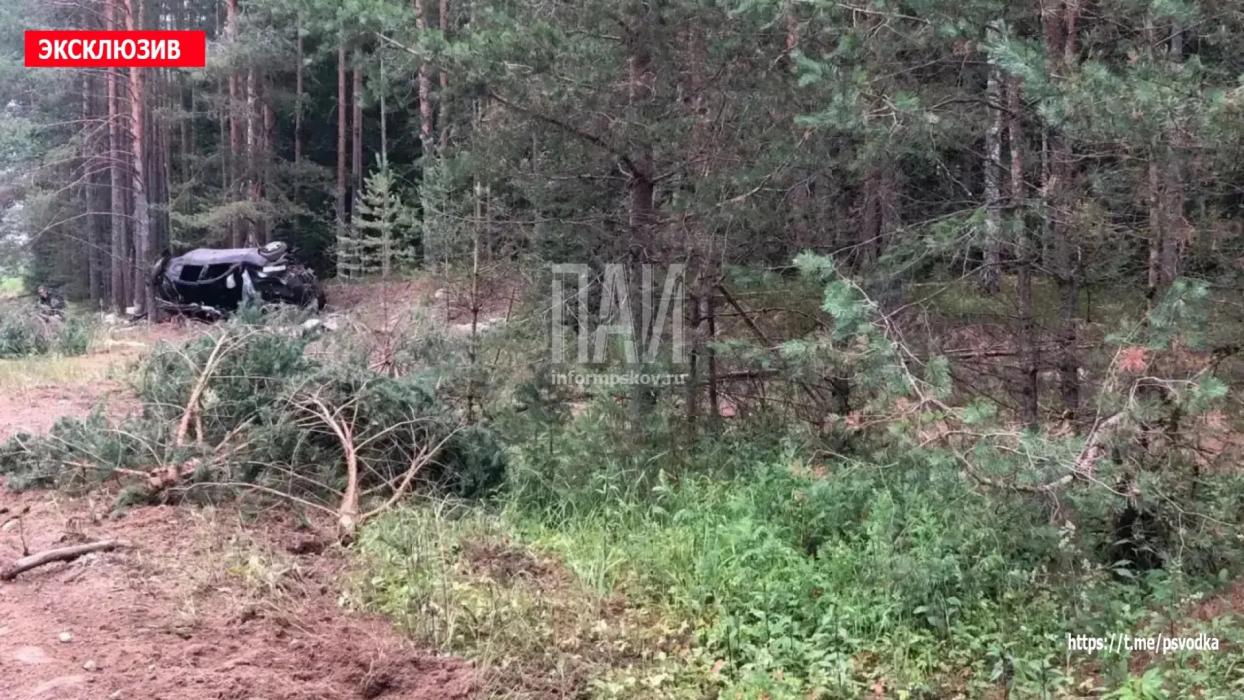 Один человек погиб и двое пострадали в ДТП в Плюсском районе