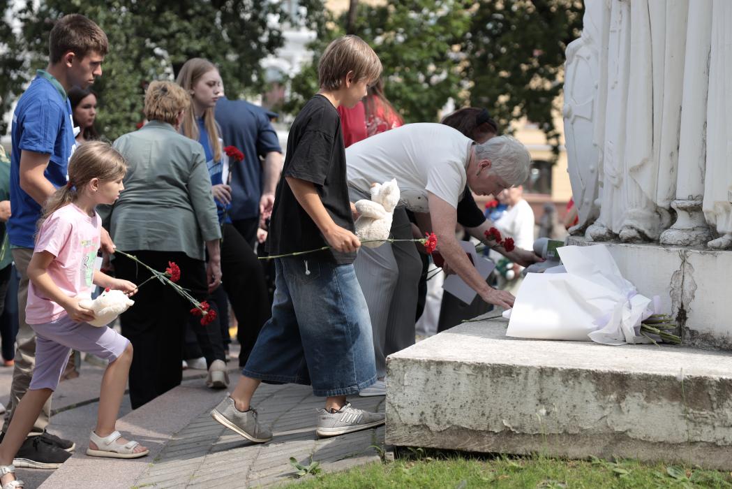 Псков скорбит об ангелах Донбасса