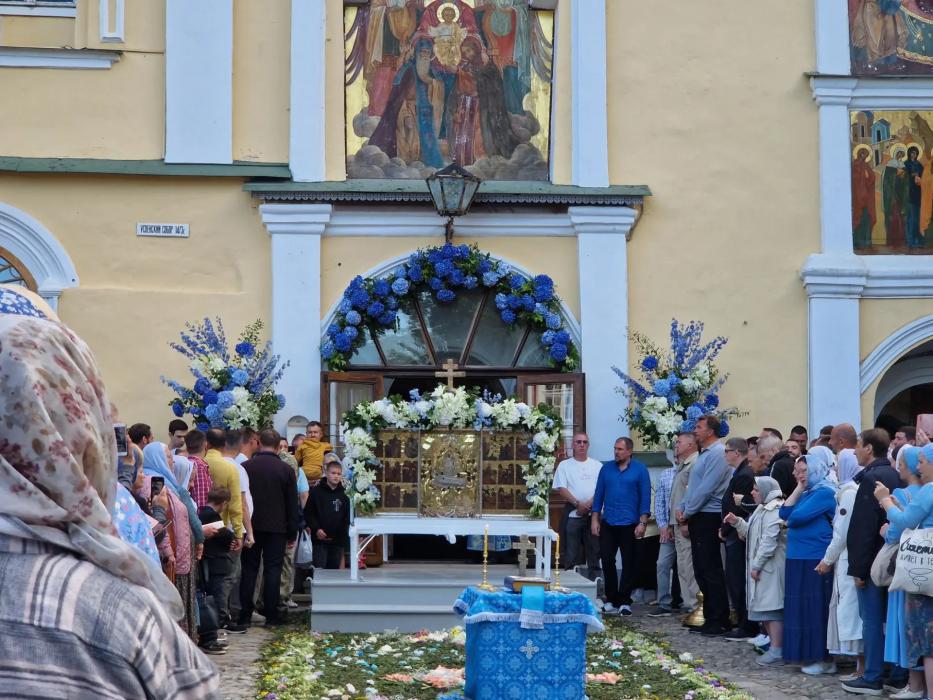 Подготовка к празднику