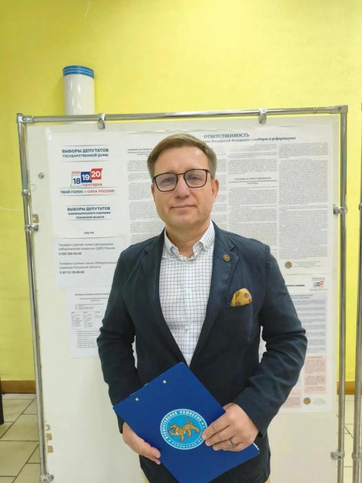 Работу модельного избирательного участка презентовали в Великих Луках