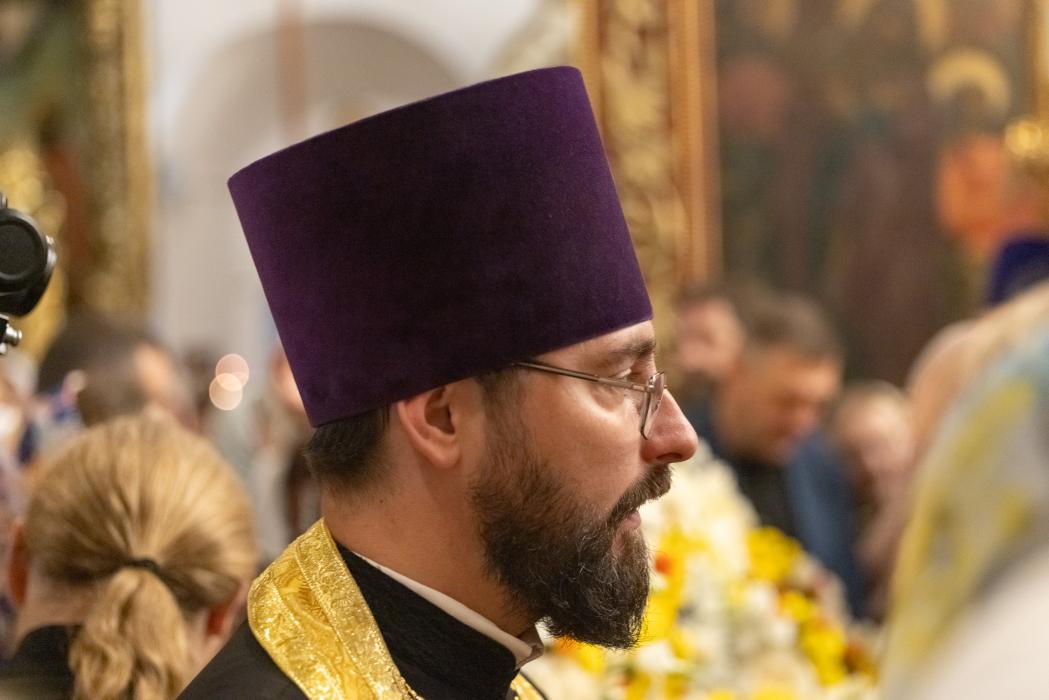 Поклониться святыне: мощи святителя Спиридона Тримифунтского в Троицком соборе в Пскове