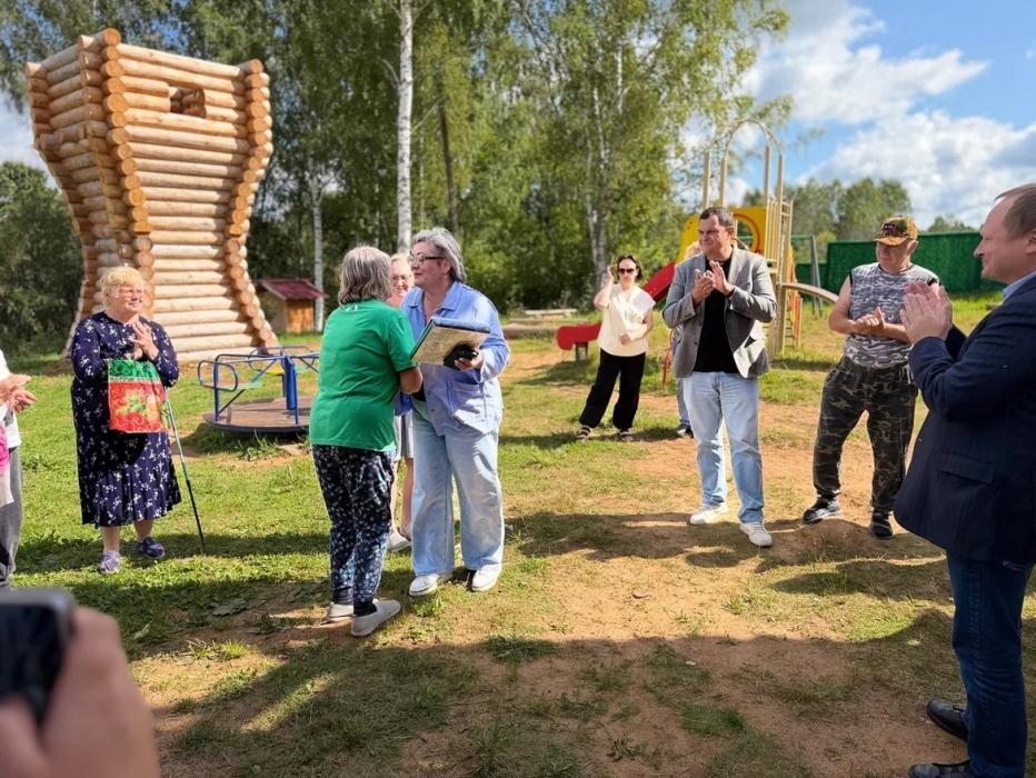 Общественники и депутаты обсудили благоустройство и обменялись опытом в Плюсском районе
