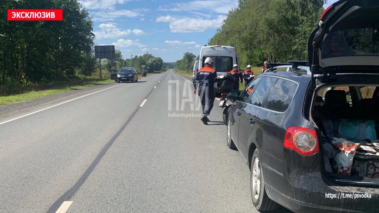 Тройное ДТП под Изборском