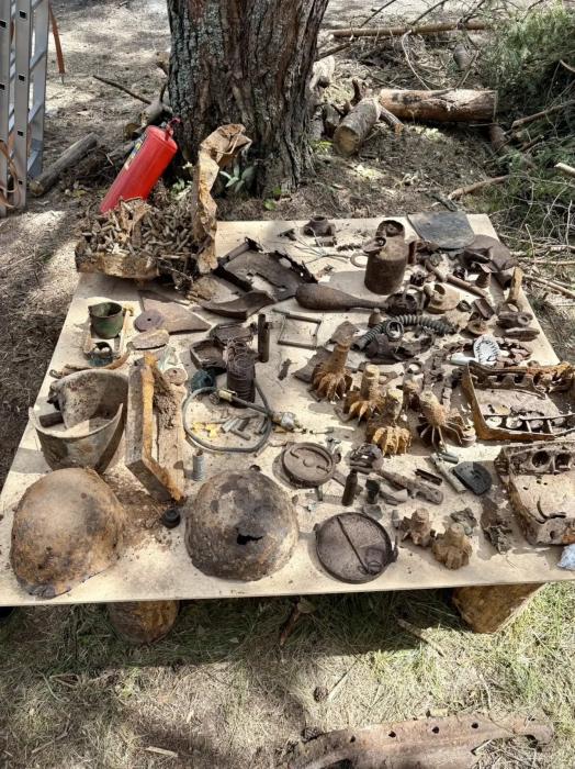 Зампред Заксобрания Псковской области Игорь Дитрих посетил поисковый лагерь «Невельский фронт»