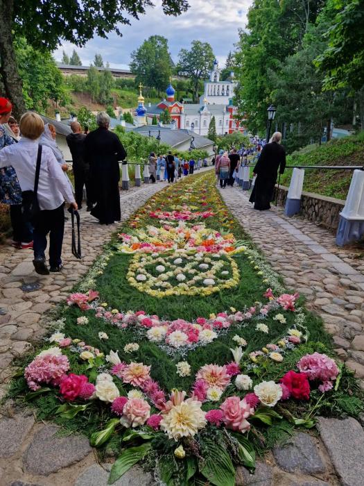 Подготовка к празднику