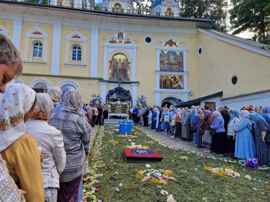 Подготовка к празднику