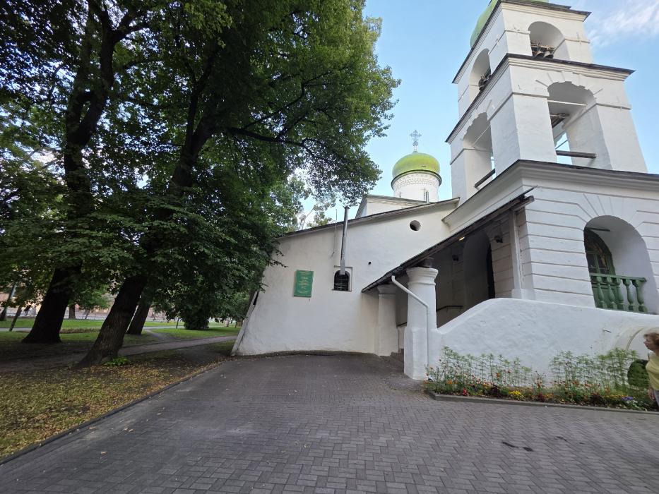 Затутырки. Губернский Псков