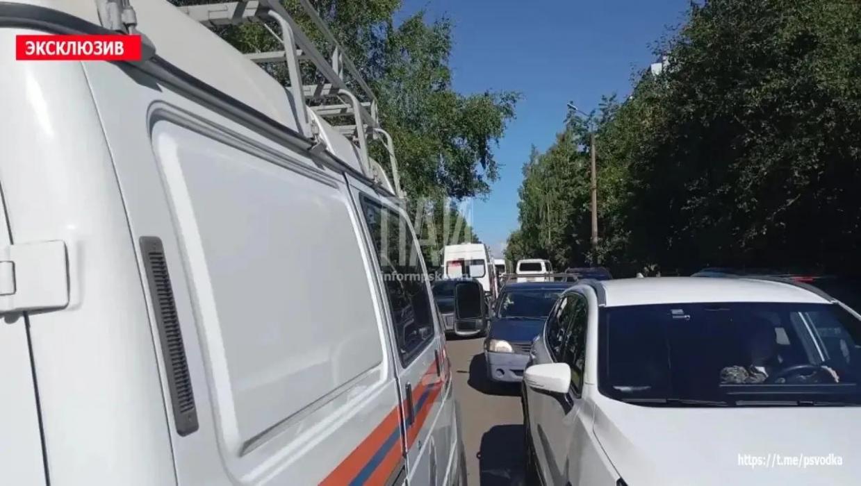 Авария в Пскове на улице Западной