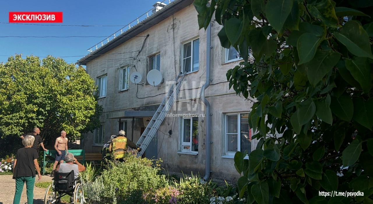 Забытое на плите варенье стало причиной пожара в Псковском районе