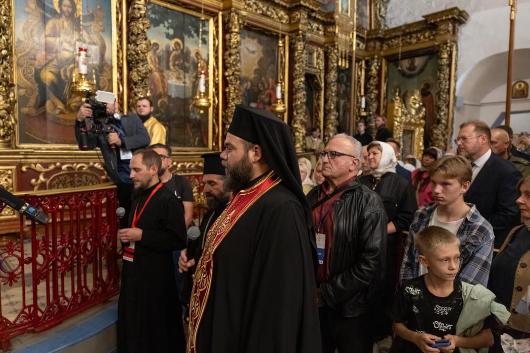 Поклониться святыне: мощи святителя Спиридона Тримифунтского в Троицком соборе в Пскове