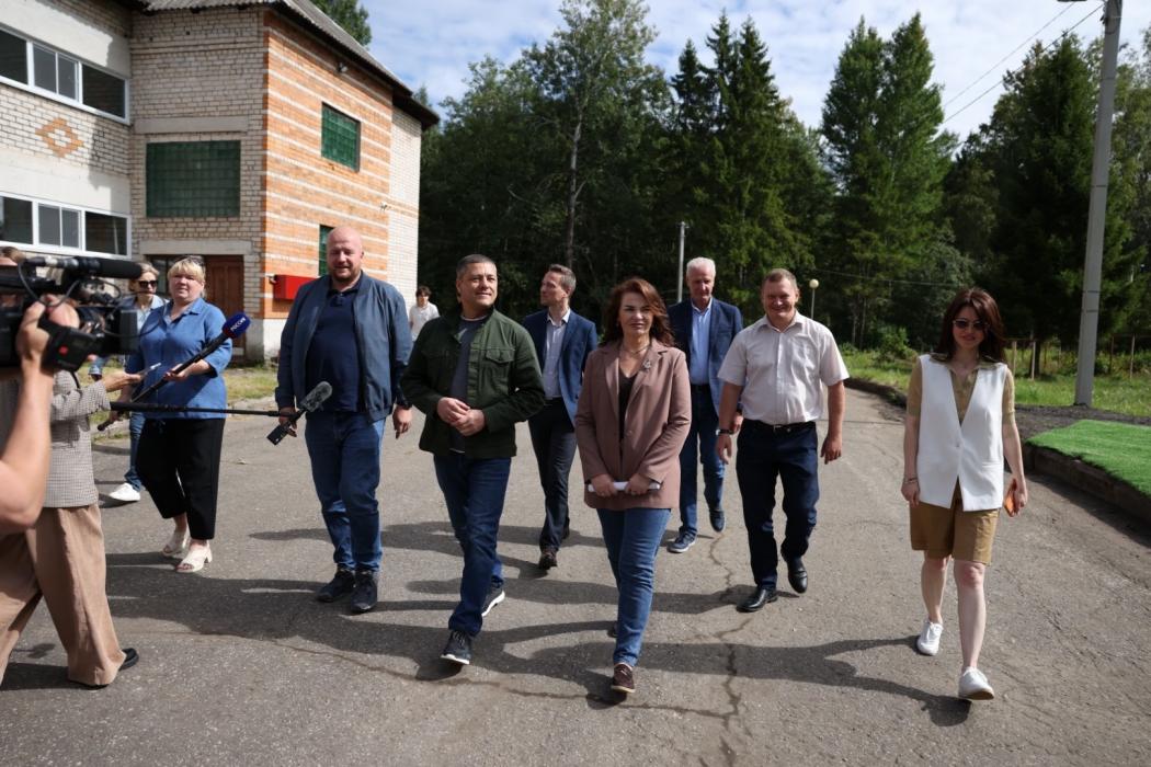 Михаил Ведерников осмотрел восстановленный детский лагерь «Нептун»