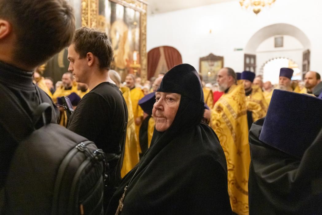 Поклониться святыне: мощи святителя Спиридона Тримифунтского в Троицком соборе в Пскове