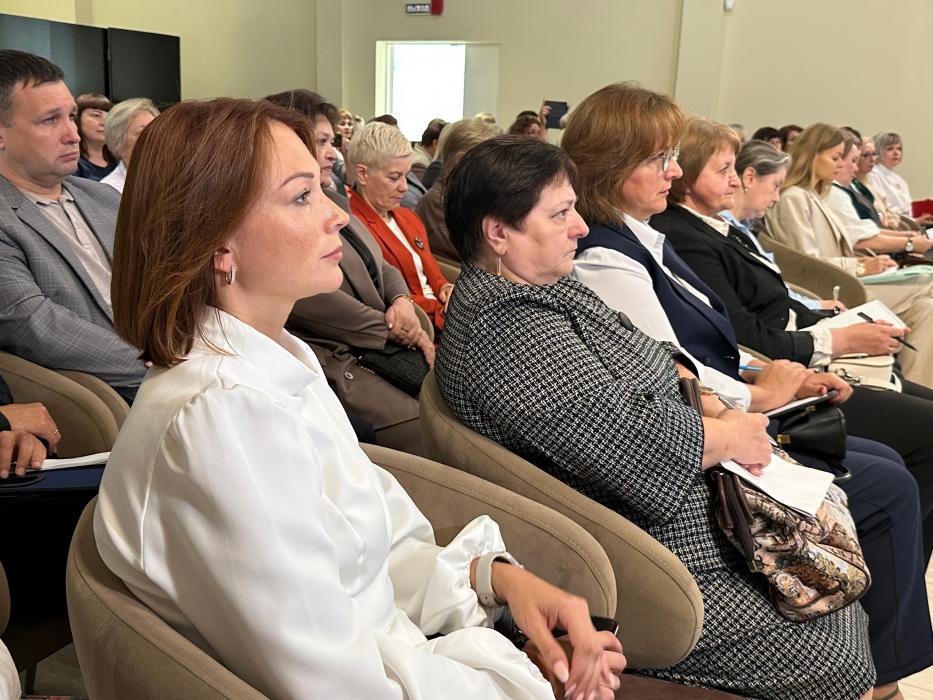 Августовское областное педагогическое совещание проходит в Псковской области