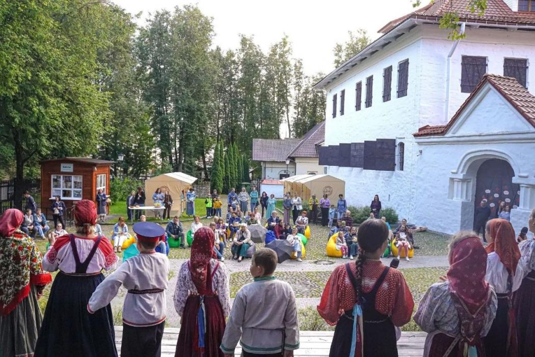 Псковский музей-заповедник приглашает на праздник трёх Спасов по Пушкинской карте