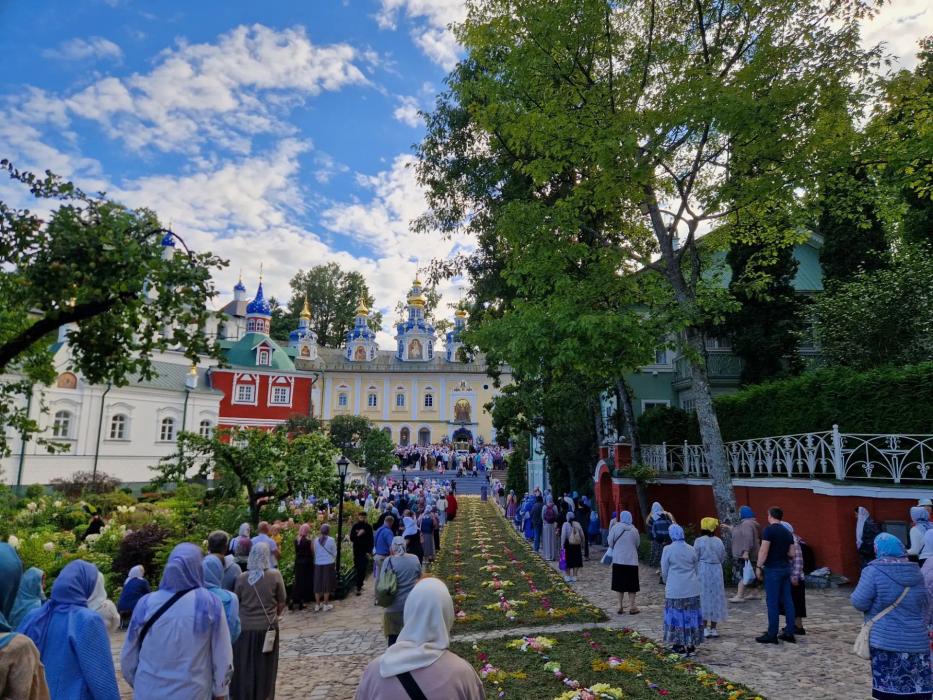 Подготовка к празднику