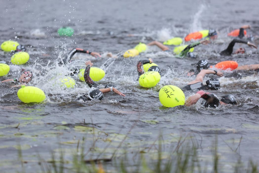 Пятый заплыв на открытой воде Swimcup состоялся в Пскове