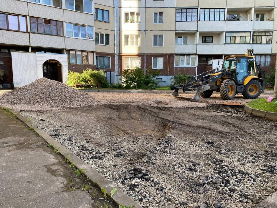 19 дворов благоустроят в Пскове по инициативе жителей