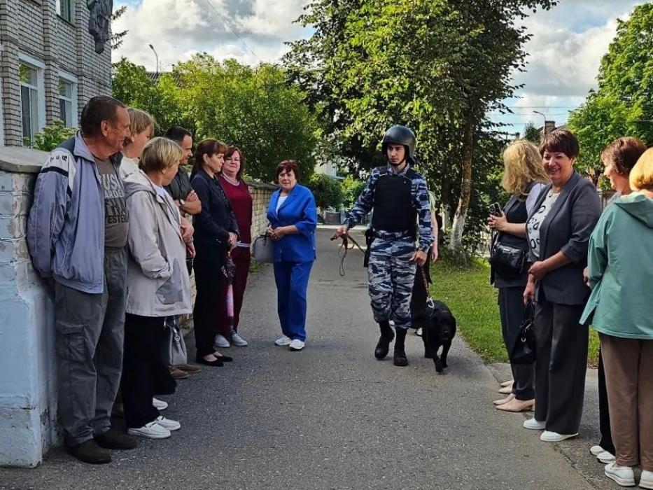 В Псковской области стартовал проект «Открытые выборы: модельные избирательные участки»