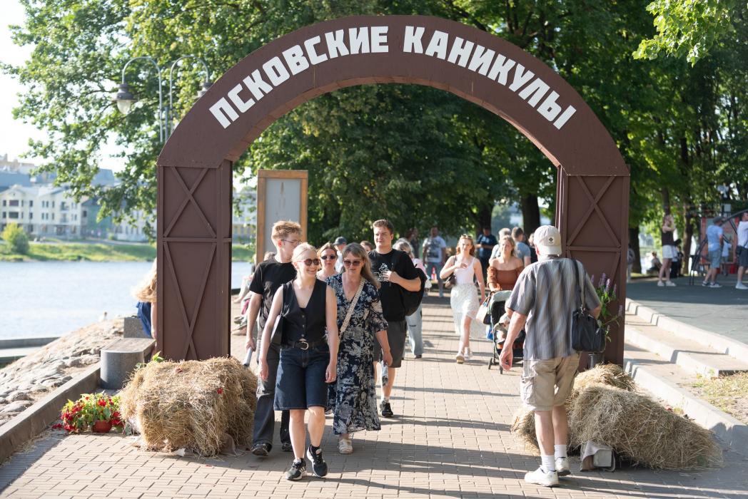 Детство, лето и ностальгия: второй день «Псковских каникул»
