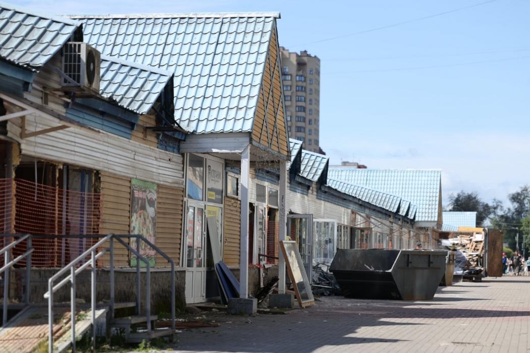 Торговый павильон «Магеллан» сносят в Пскове