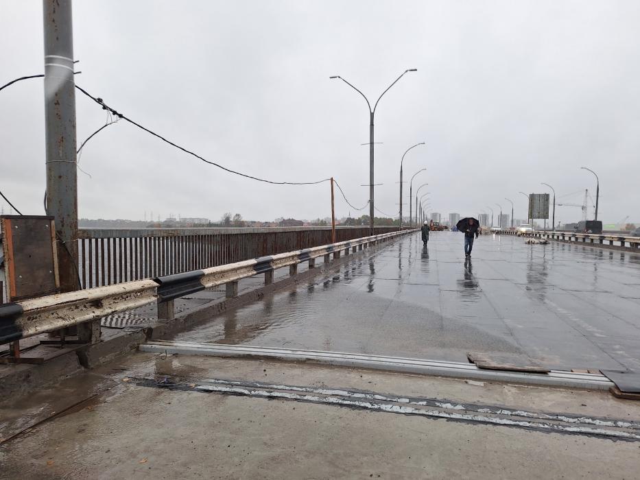 Работы на мосту Александра Невского в Пскове 