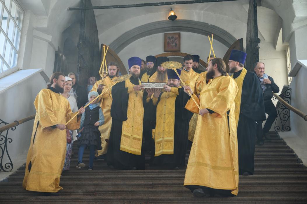 20 тысяч человек поклонились мощам святителя Спиридона в Свято-Троицком кафедральном соборе