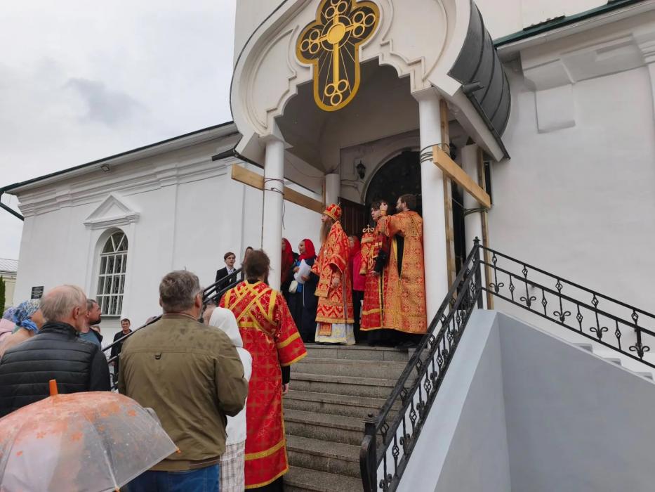 Крестный ход в Великих Луках