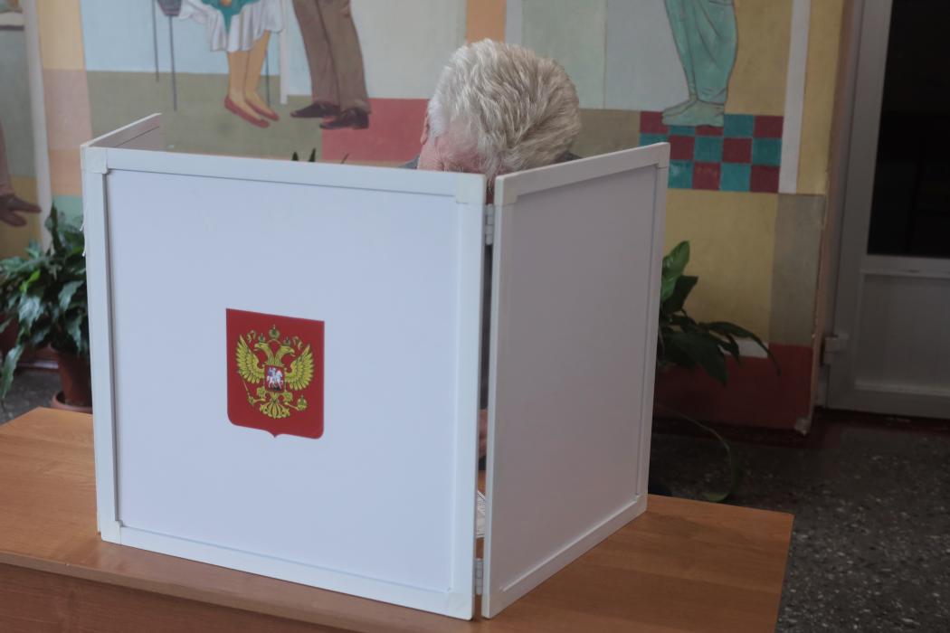 Наталья Мельникова отдала свой голос на выборах в избирательном участке №28