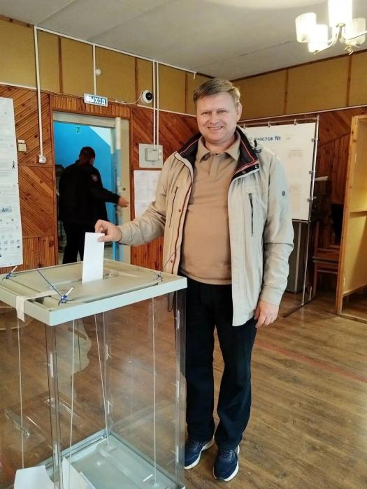 Жители Псковской области активно голосуют на выборах - избирком