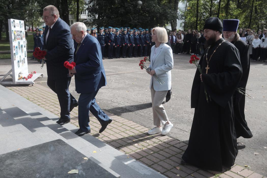 Торжественный митинг ко Дню солидарности в борьбе с терроризмом