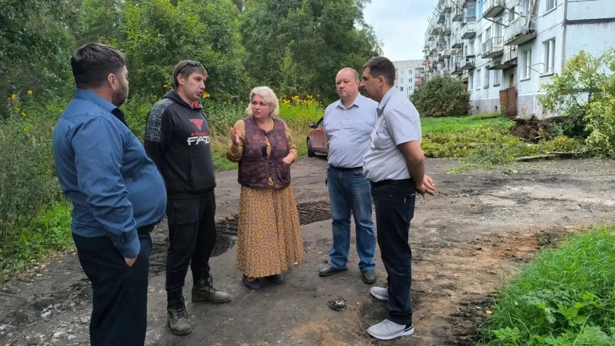 В Смуравьёво продолжаются работы по ремонту теплотрассы