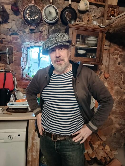 Выставка художника Александра Бушуева «Светлый день» открылась в Пскове 