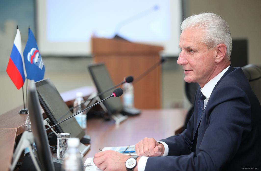 Александр Котов. Рабочие будни