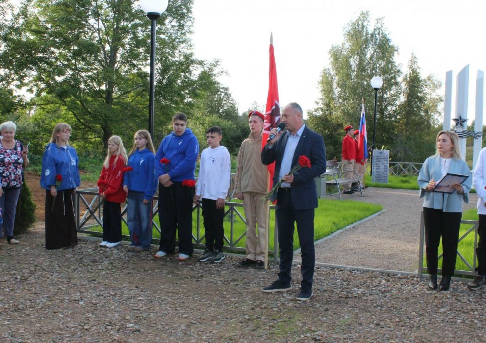 Торжественное открытие обновлённого мемориала воинам Великой Отечественной войны
