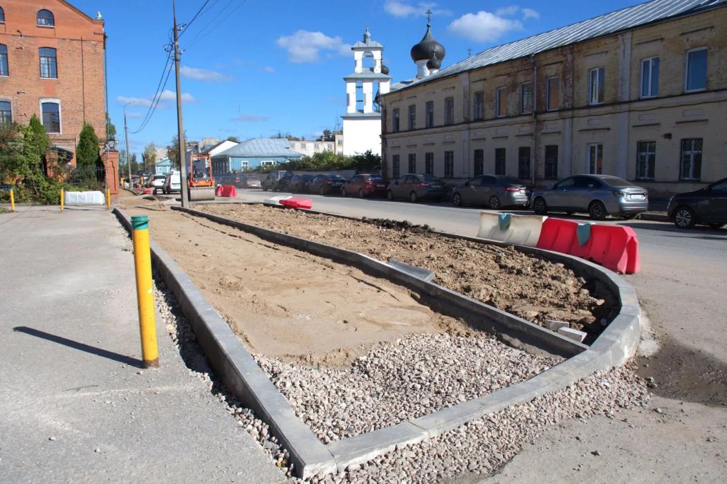 Продолжается ремонт улицы Некрасова 