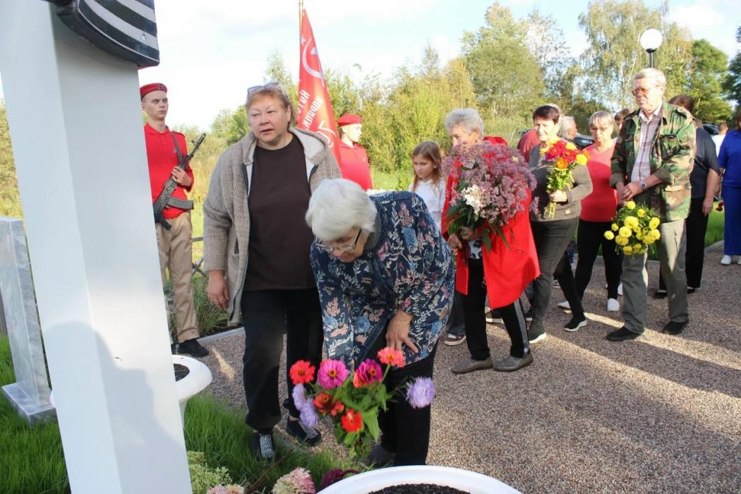 Торжественное открытие обновлённого мемориала воинам Великой Отечественной войны