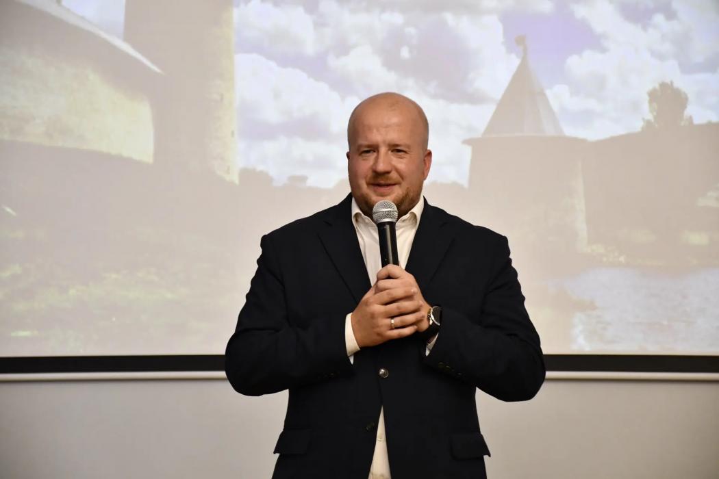 «Педагогический дебют» и «Наставник года