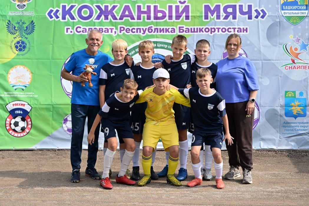 Псковская «Стрела» заняла 11-е место на всероссийском турнире «Кожаный мяч» в Салавате
